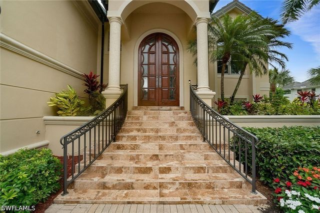 27241 Lakeway CT, Bonita Springs, FL 34134