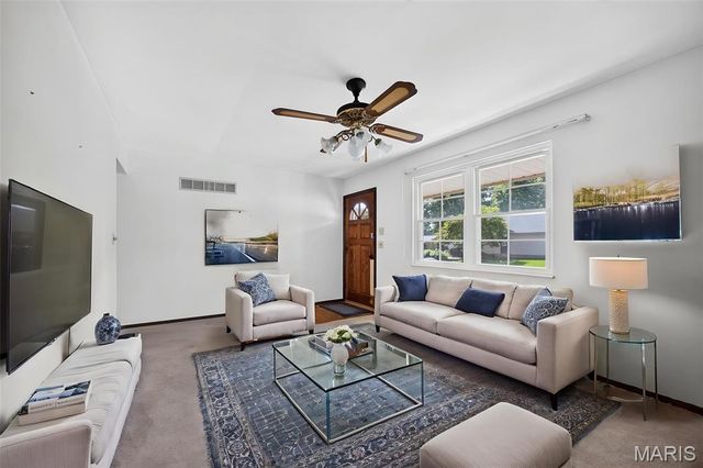 4116 Bridge Hampton Drive, St Charles, MO 63304