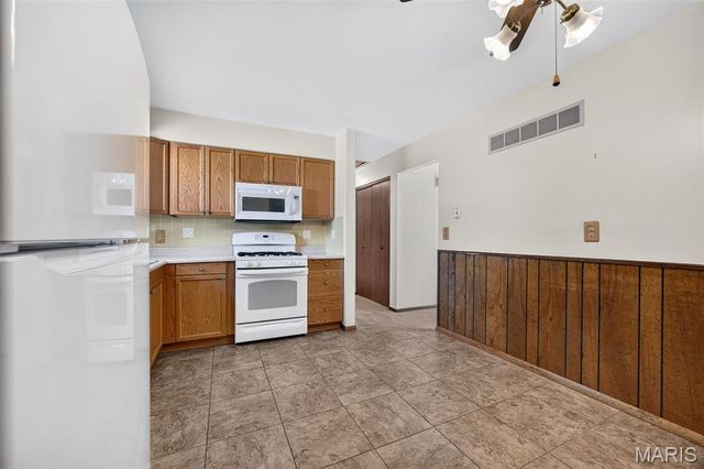 4116 Bridge Hampton Drive, St Charles, MO 63304