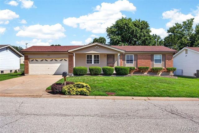 4116 Bridge Hampton Drive, St Charles, MO 63304