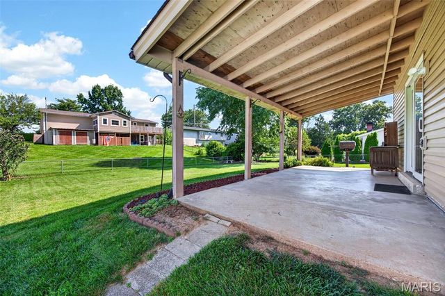 4116 Bridge Hampton Drive, St Charles, MO 63304