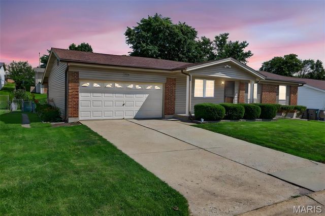 4116 Bridge Hampton Drive, St Charles, MO 63304
