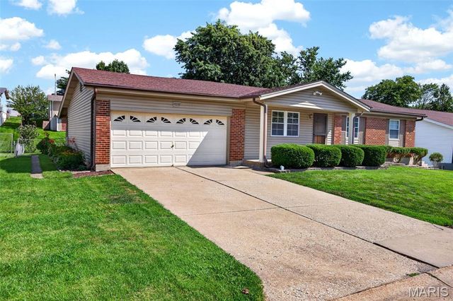 4116 Bridge Hampton Drive, St Charles, MO 63304