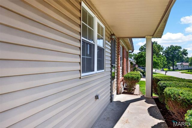 4116 Bridge Hampton Drive, St Charles, MO 63304