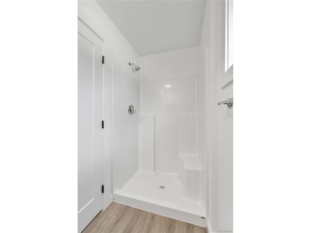 1953 Blackhawk St, Aurora, CO 80011