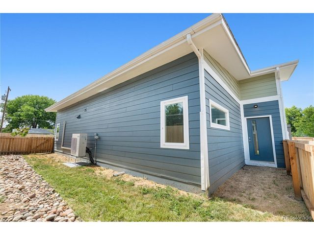 1953 Blackhawk St, Aurora, CO 80011