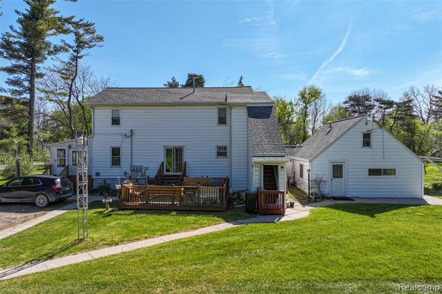 11472 E Lippincott Boulevard, Davison, MI 48423