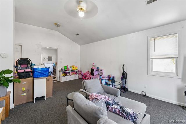 11472 E Lippincott Boulevard, Davison, MI 48423