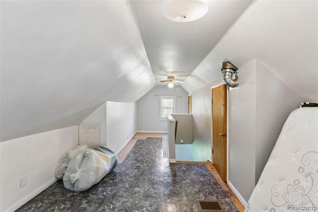 11472 E Lippincott Boulevard, Davison, MI 48423