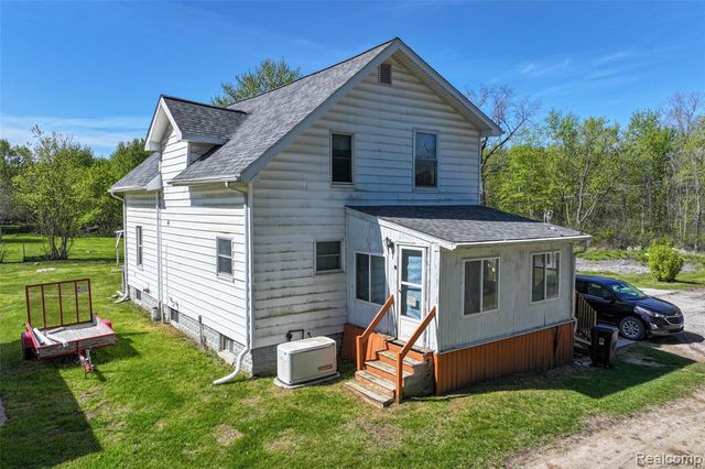 11472 E Lippincott Boulevard, Davison, MI 48423