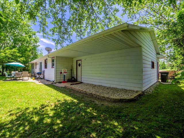 4212 HILLCREST DRIVE, Oneida, WI 54115