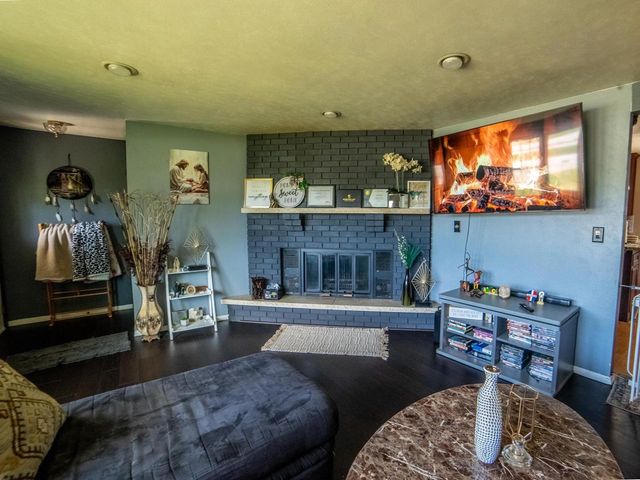4212 HILLCREST DRIVE, Oneida, WI 54115