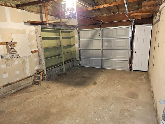 501 11th Street E, Vinton, IA 52349