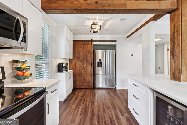 1027 Riverbend Club Drive SE, Atlanta, GA 30339