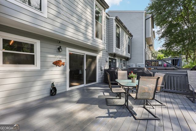 1027 Riverbend Club Drive SE, Atlanta, GA 30339