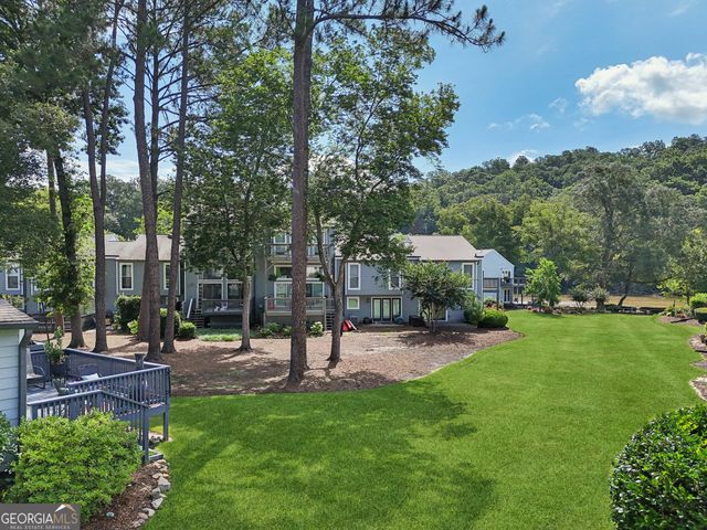 1027 Riverbend Club Drive SE, Atlanta, GA 30339