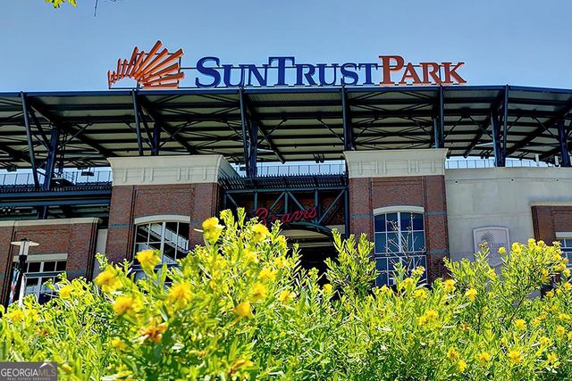 1027 Riverbend Club Drive SE, Atlanta, GA 30339