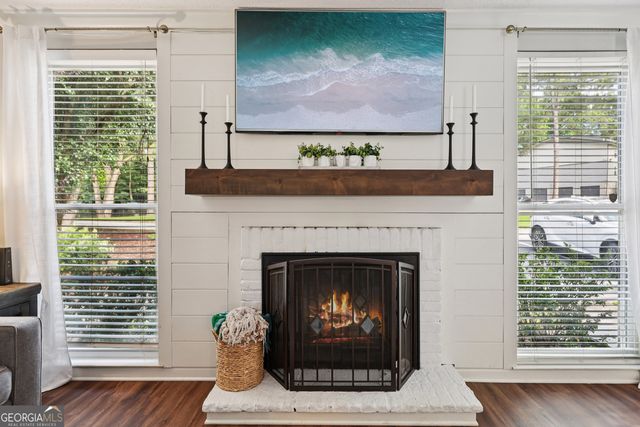 1027 Riverbend Club Drive SE, Atlanta, GA 30339