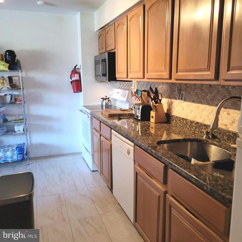 406 CHESTNUT ST #406, Cherry Hill, NJ 08002