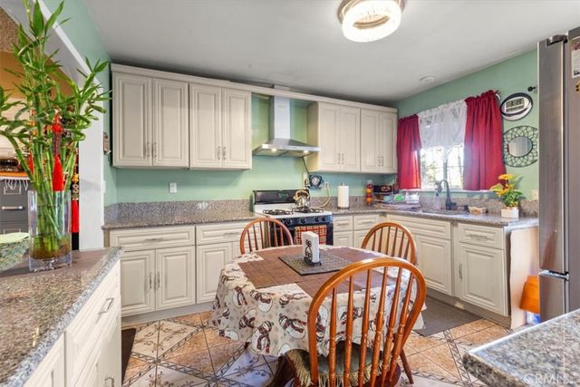 3811 N Broadway, Los Angeles, CA 90031