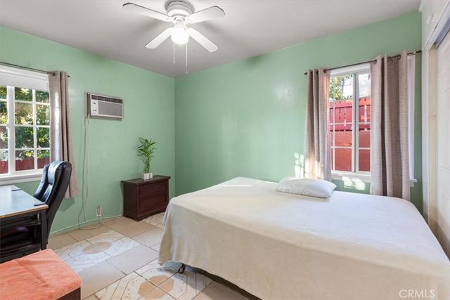 3811 N Broadway, Los Angeles, CA 90031