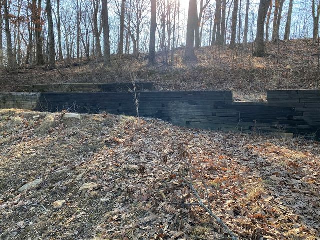 159 Oakdale Dr, Zelienople Boro, PA 16063