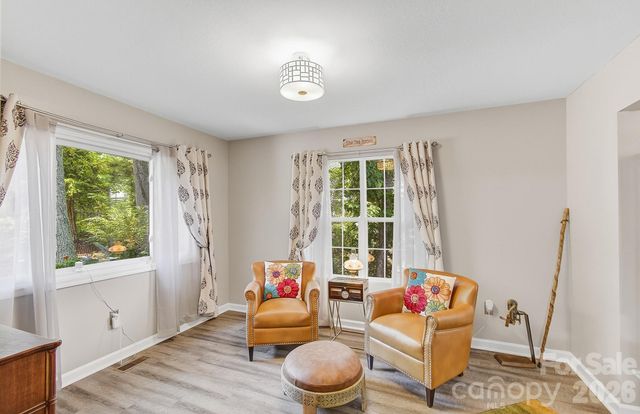 28 Secretariat Drive, Hendersonville, NC 28792