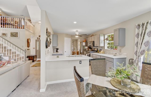 28 Secretariat Drive, Hendersonville, NC 28792