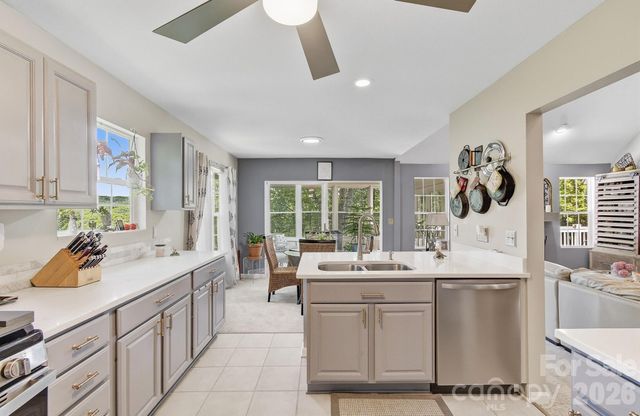 28 Secretariat Drive, Hendersonville, NC 28792