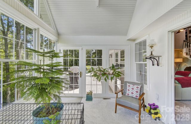 28 Secretariat Drive, Hendersonville, NC 28792