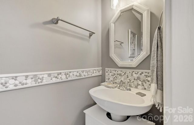 28 Secretariat Drive, Hendersonville, NC 28792