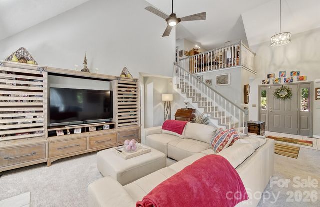 28 Secretariat Drive, Hendersonville, NC 28792