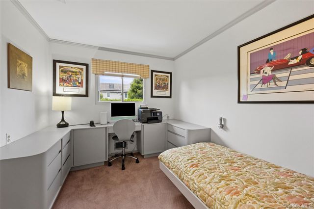 2969 Hampton Court, Wantagh, NY 11793