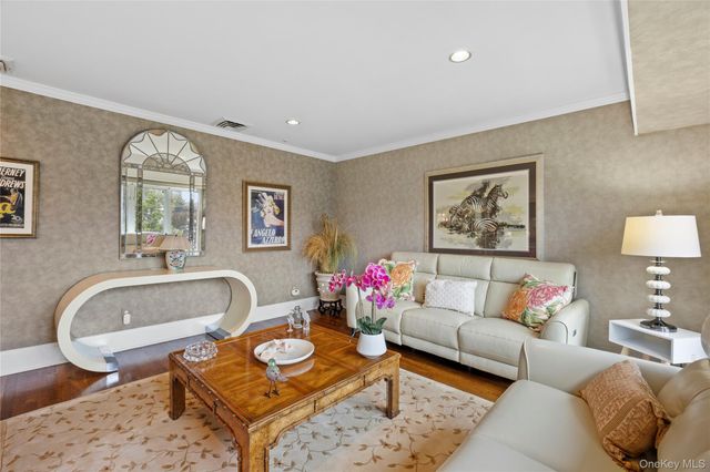2969 Hampton Court, Wantagh, NY 11793