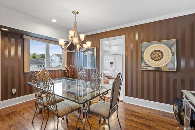 2969 Hampton Court, Wantagh, NY 11793