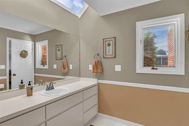 104 ACACIA POINT, Yalaha, FL 34797