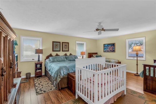 104 ACACIA POINT, Yalaha, FL 34797