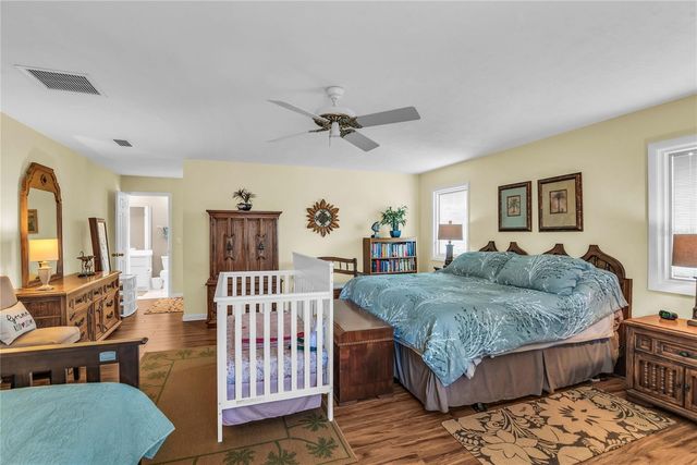 104 ACACIA POINT, Yalaha, FL 34797