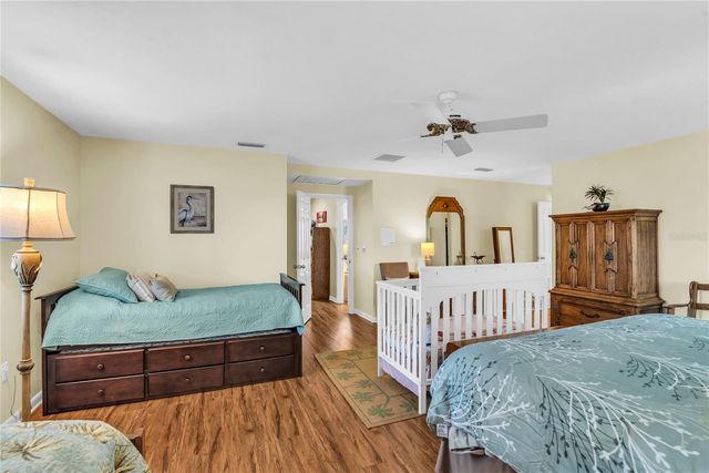 104 ACACIA POINT, Yalaha, FL 34797