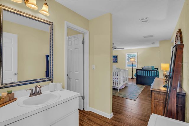 104 ACACIA POINT, Yalaha, FL 34797