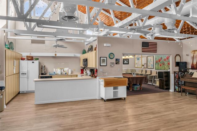 104 ACACIA POINT, Yalaha, FL 34797