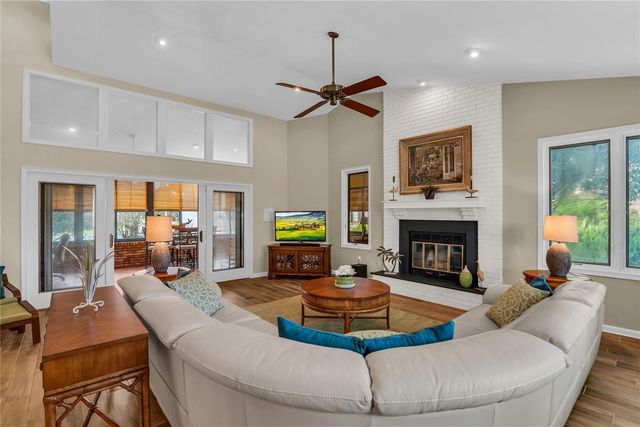 104 ACACIA POINT, Yalaha, FL 34797