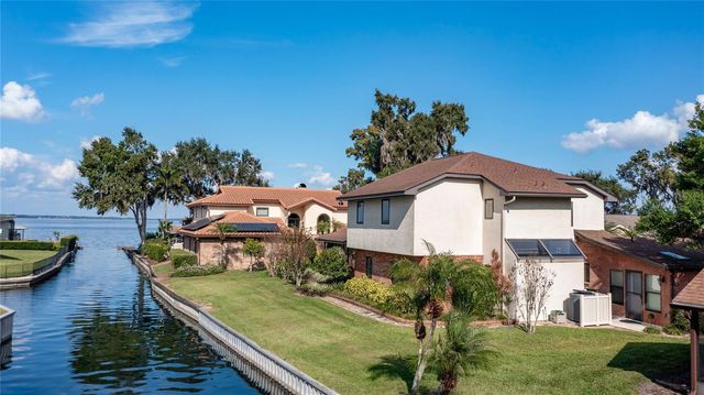 104 ACACIA POINT, Yalaha, FL 34797