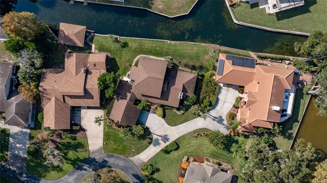 104 ACACIA POINT, Yalaha, FL 34797