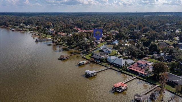 104 ACACIA POINT, Yalaha, FL 34797