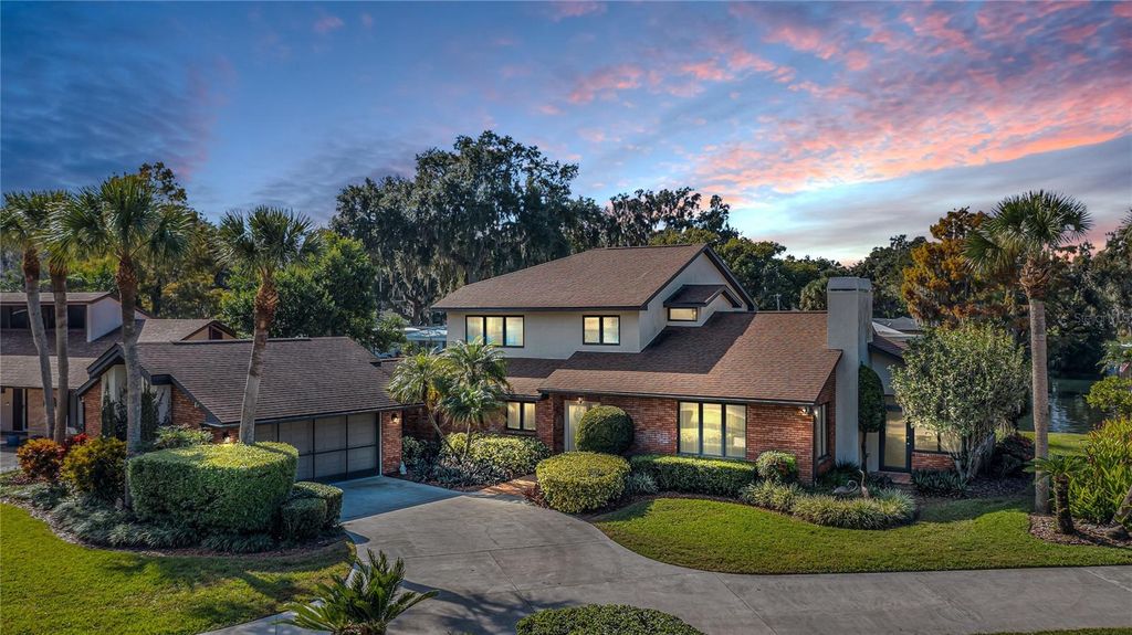 104 ACACIA POINT, Yalaha, FL 34797