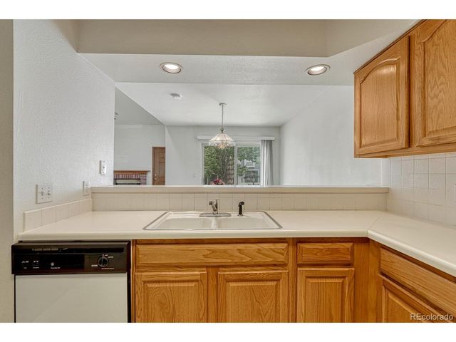 6977 Los Reyes Cir, Colorado Springs, CO 80918