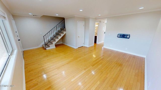 336 Green Moor Place, Thousand Oaks, CA 91361