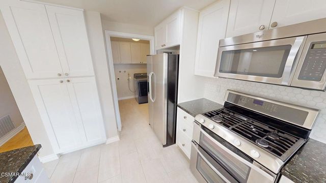 336 Green Moor Place, Thousand Oaks, CA 91361
