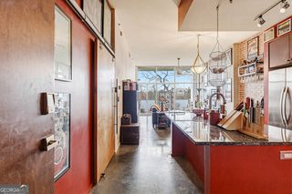 130 Arizona Ave NE 305, Atlanta, GA 30307